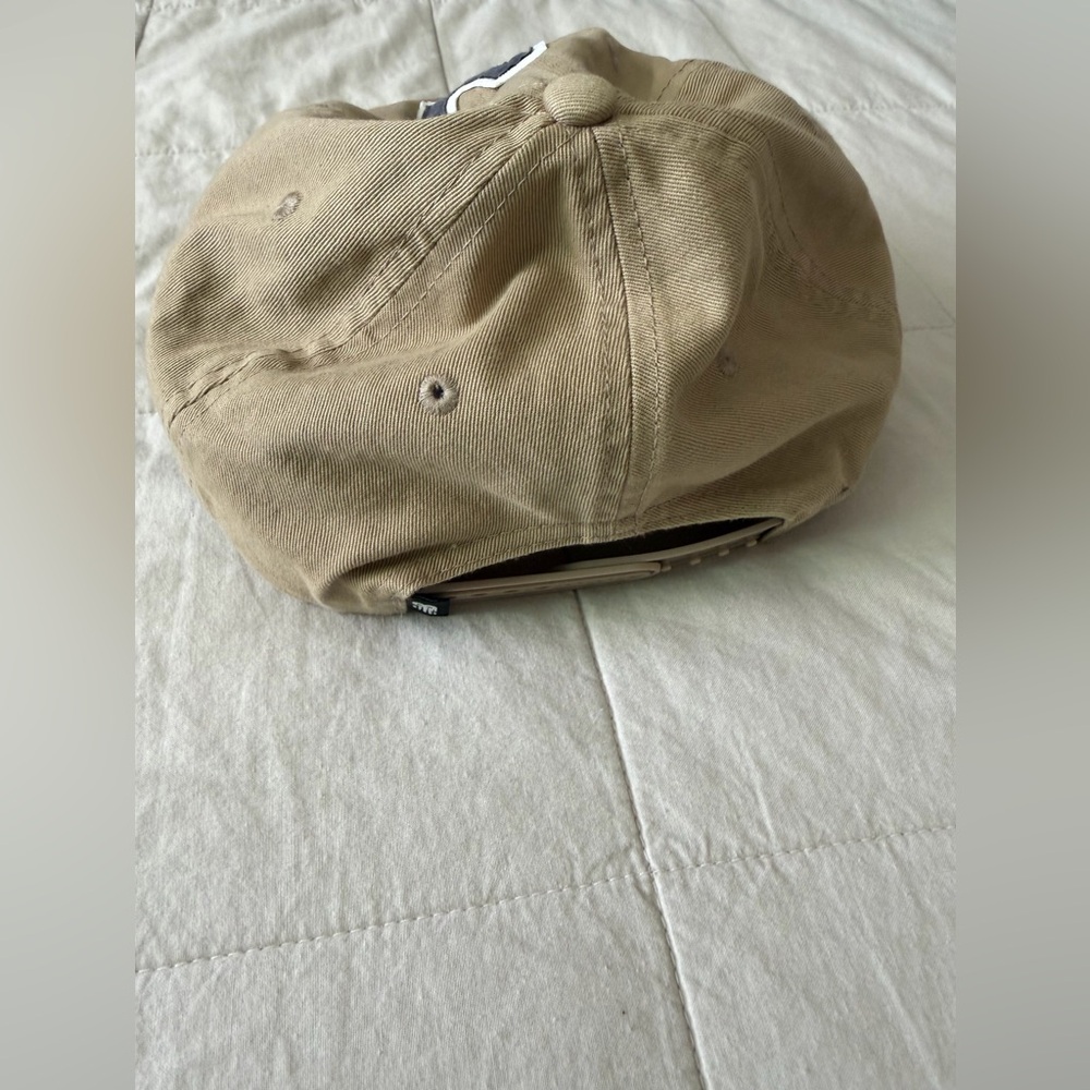 New Balance Block N Adjustable Cap - Picture 9 of 10